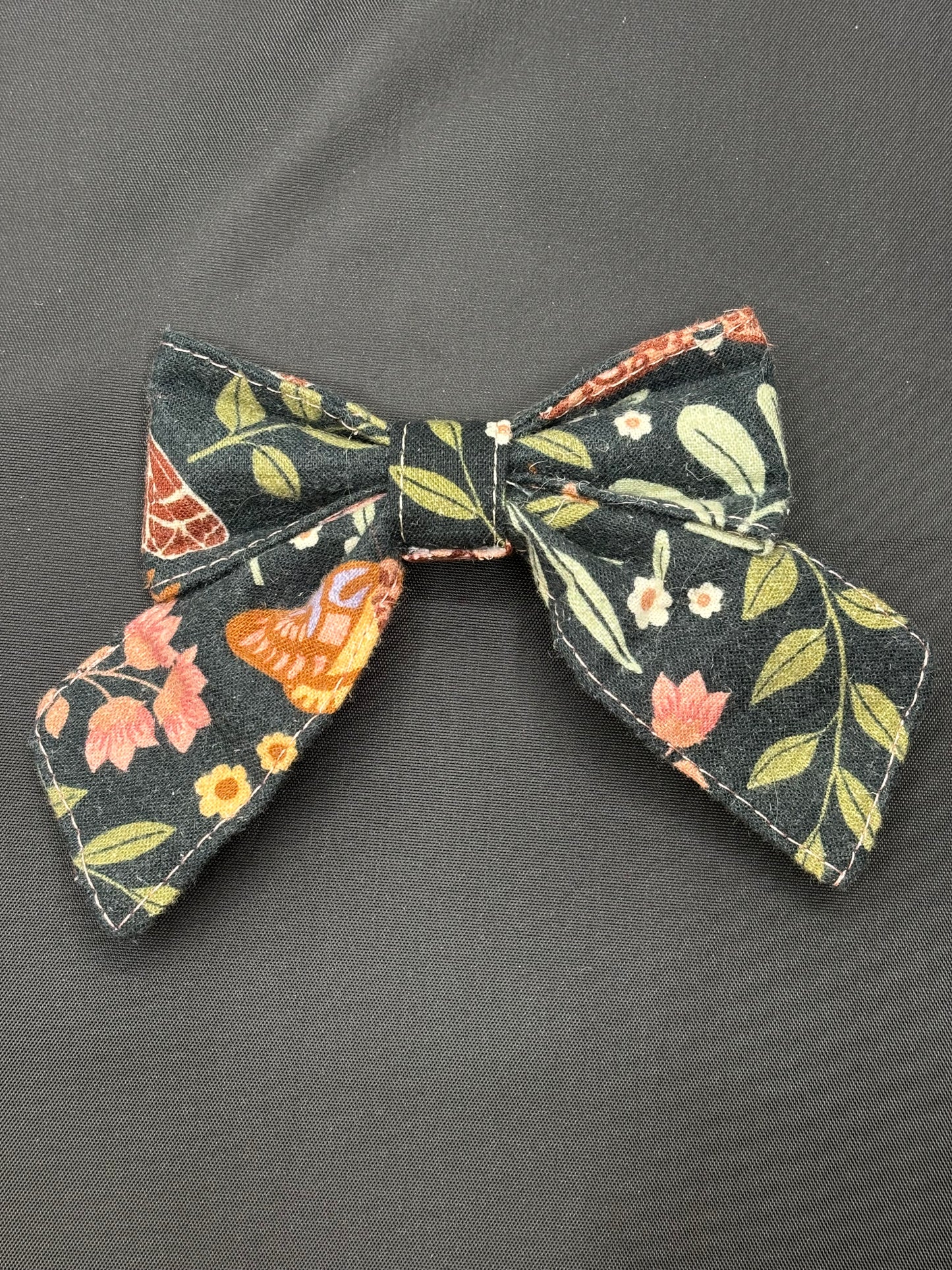 H&P Bow with tail