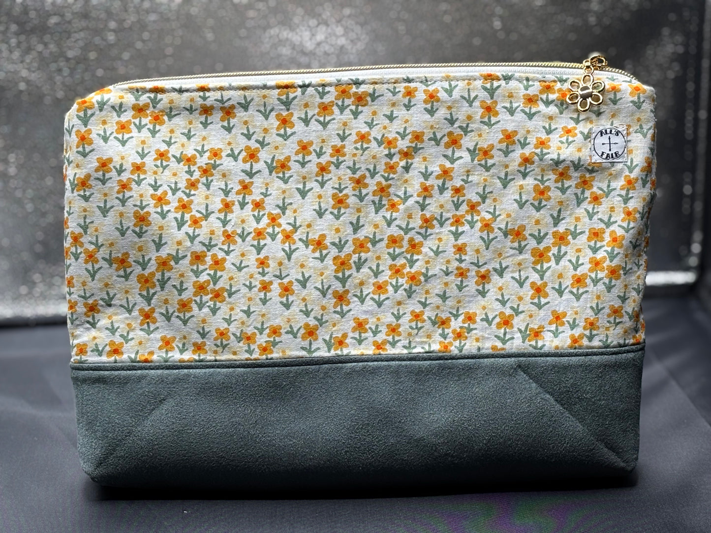 Extra-Large Zippered Storage Bag
