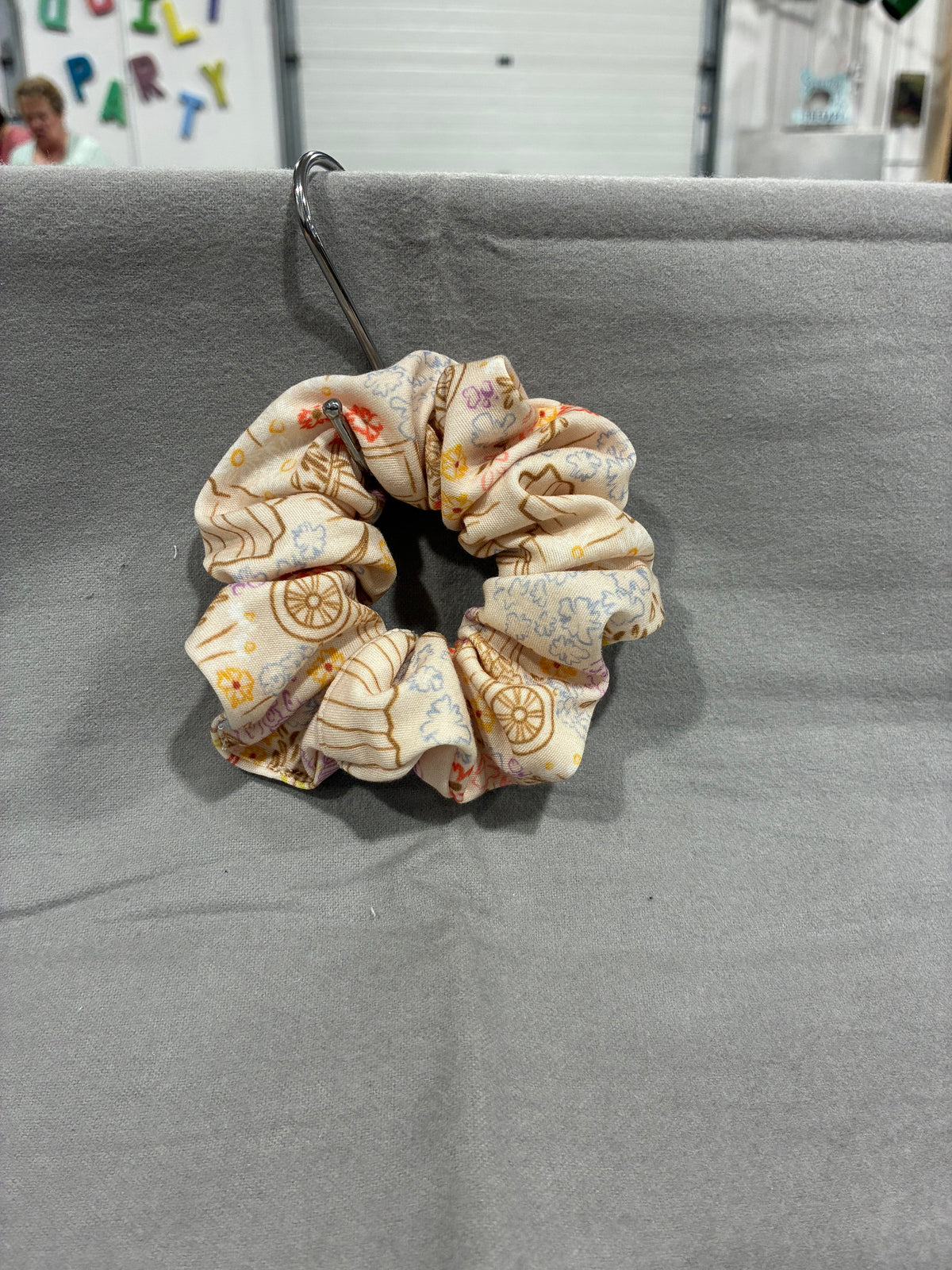 H&P Medium Fabric Scrunchies