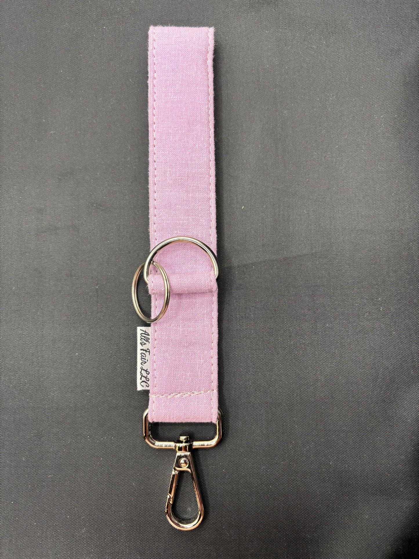 H&P Twin Loop keychain