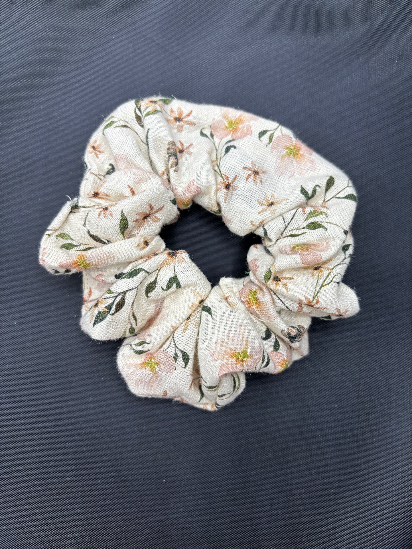 H&P Scrunchie