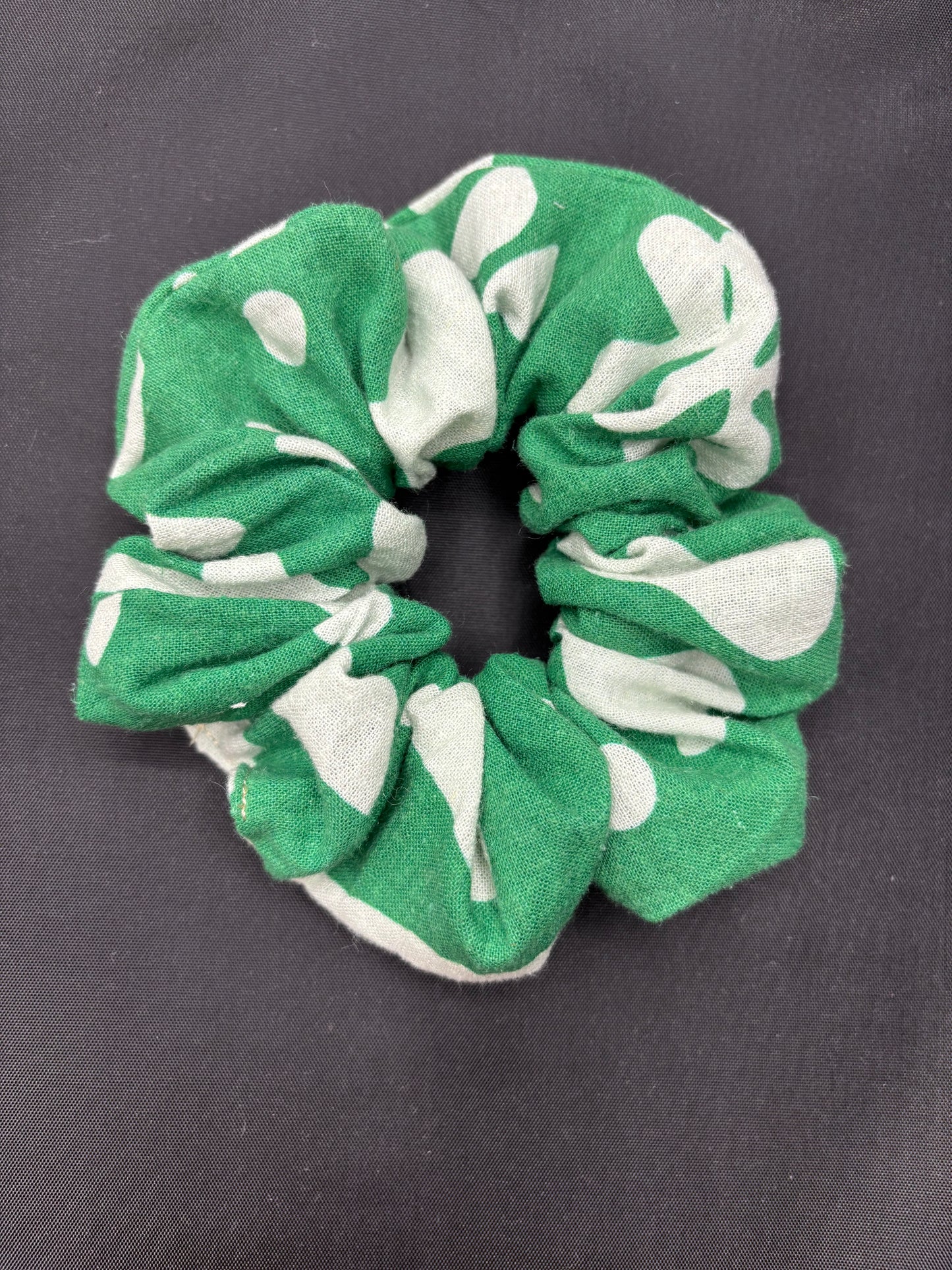 H&P Scrunchie