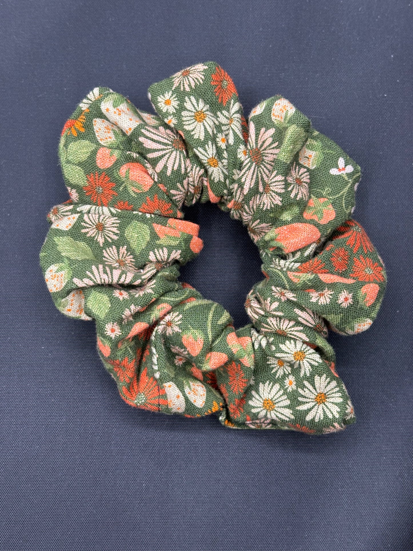 H&P Scrunchie