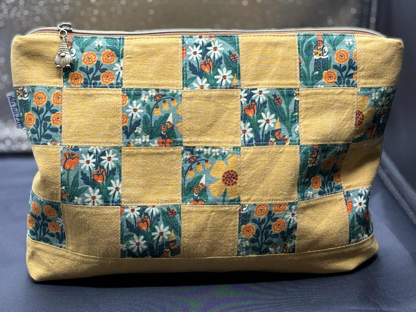 XL Quilted Flat Bottom Bag