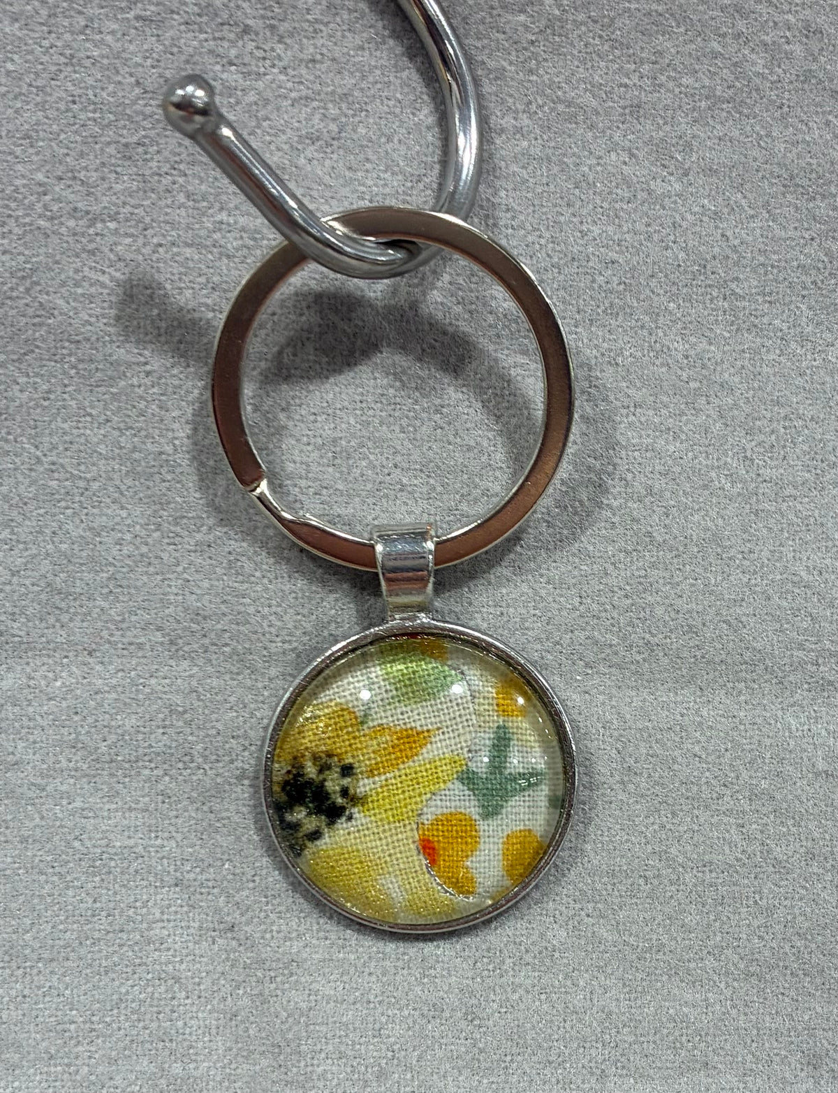 H&P Fabric Resin Pendants