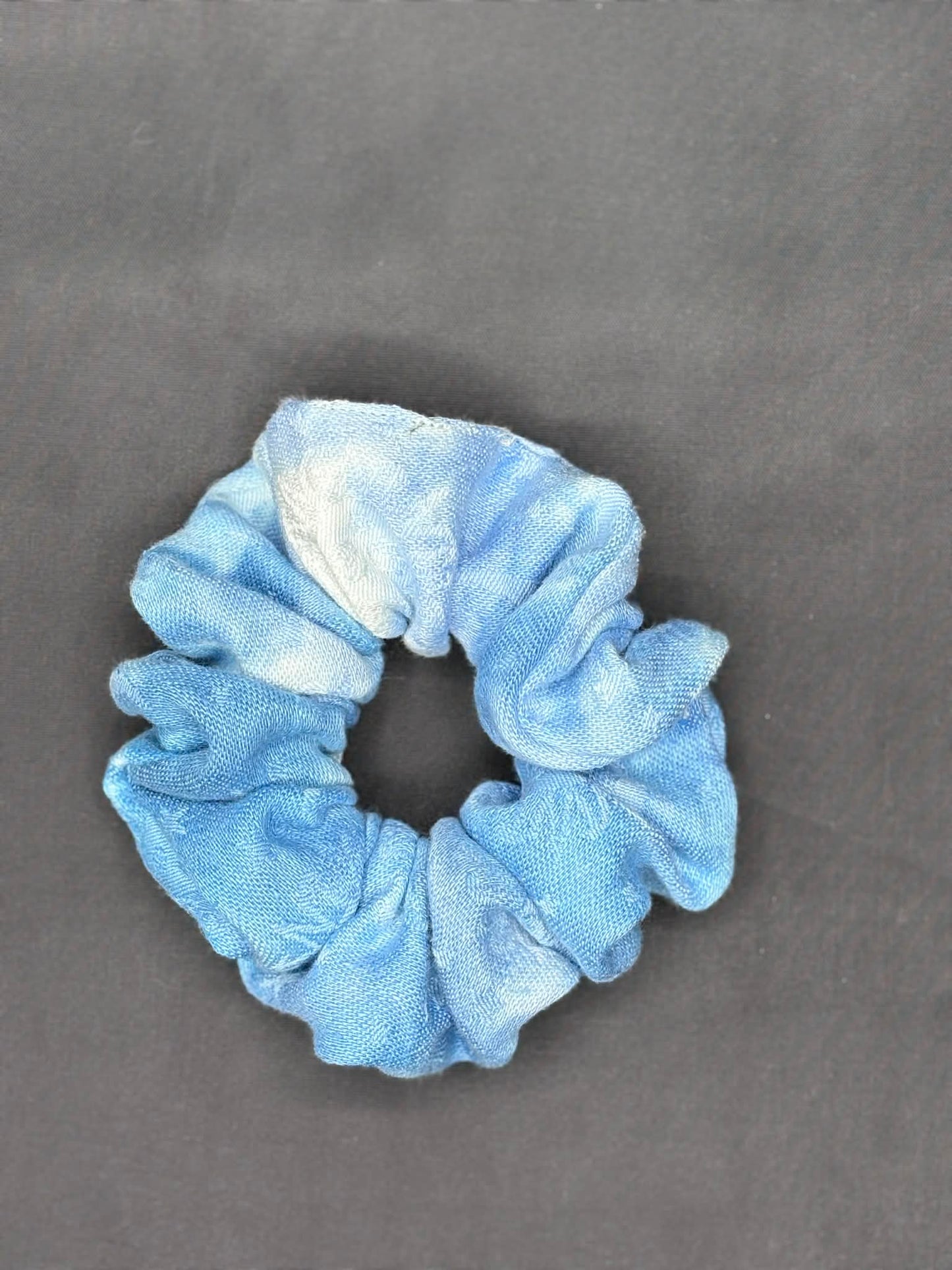 Aura Leaf Scrunchies