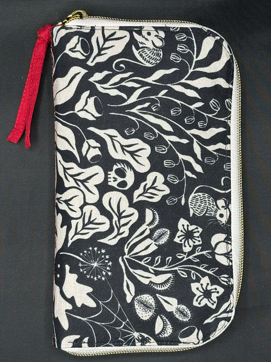 H&P Zip-around Wallet