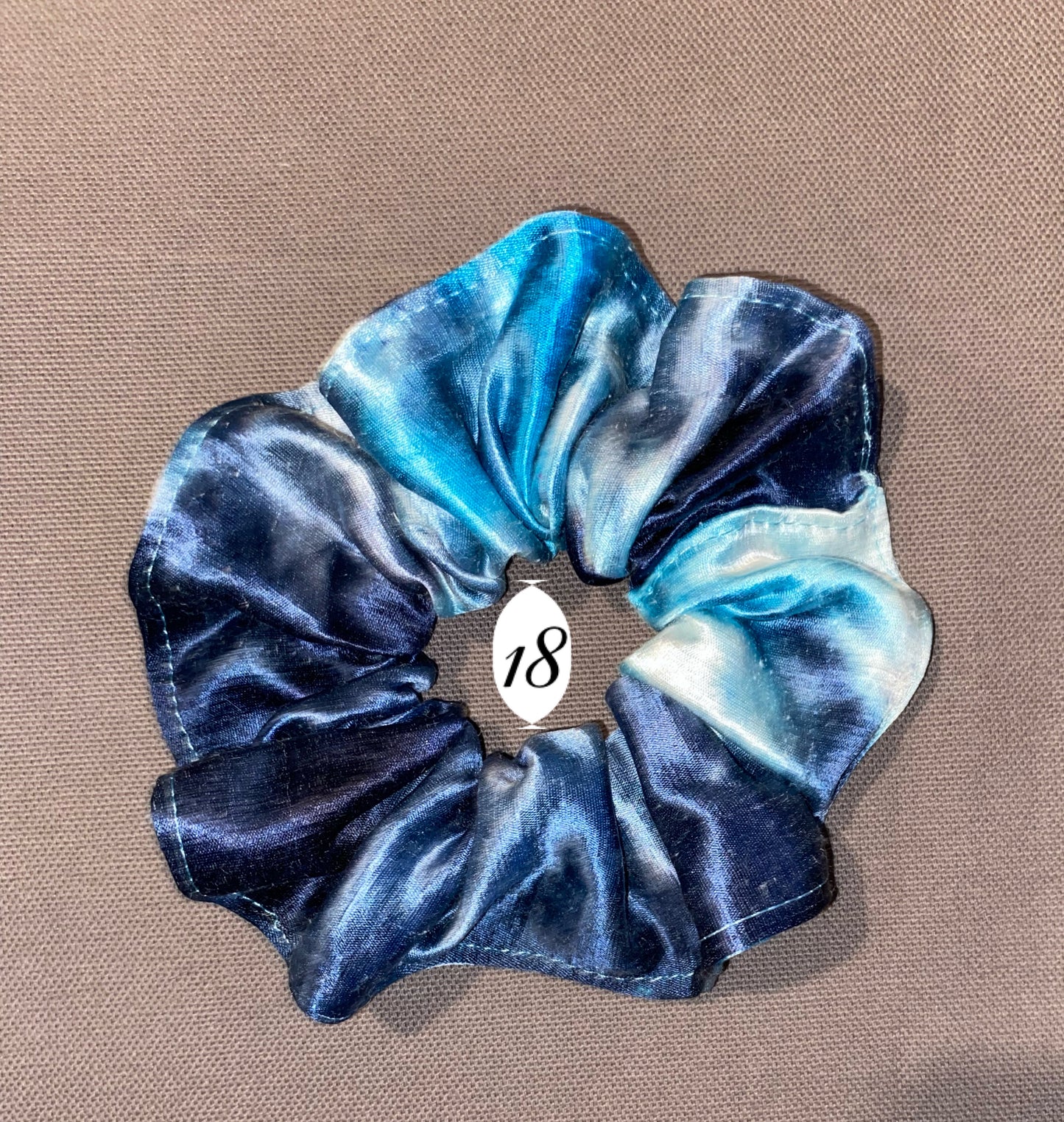 Aloha & Light Ecosilk Scrunchie