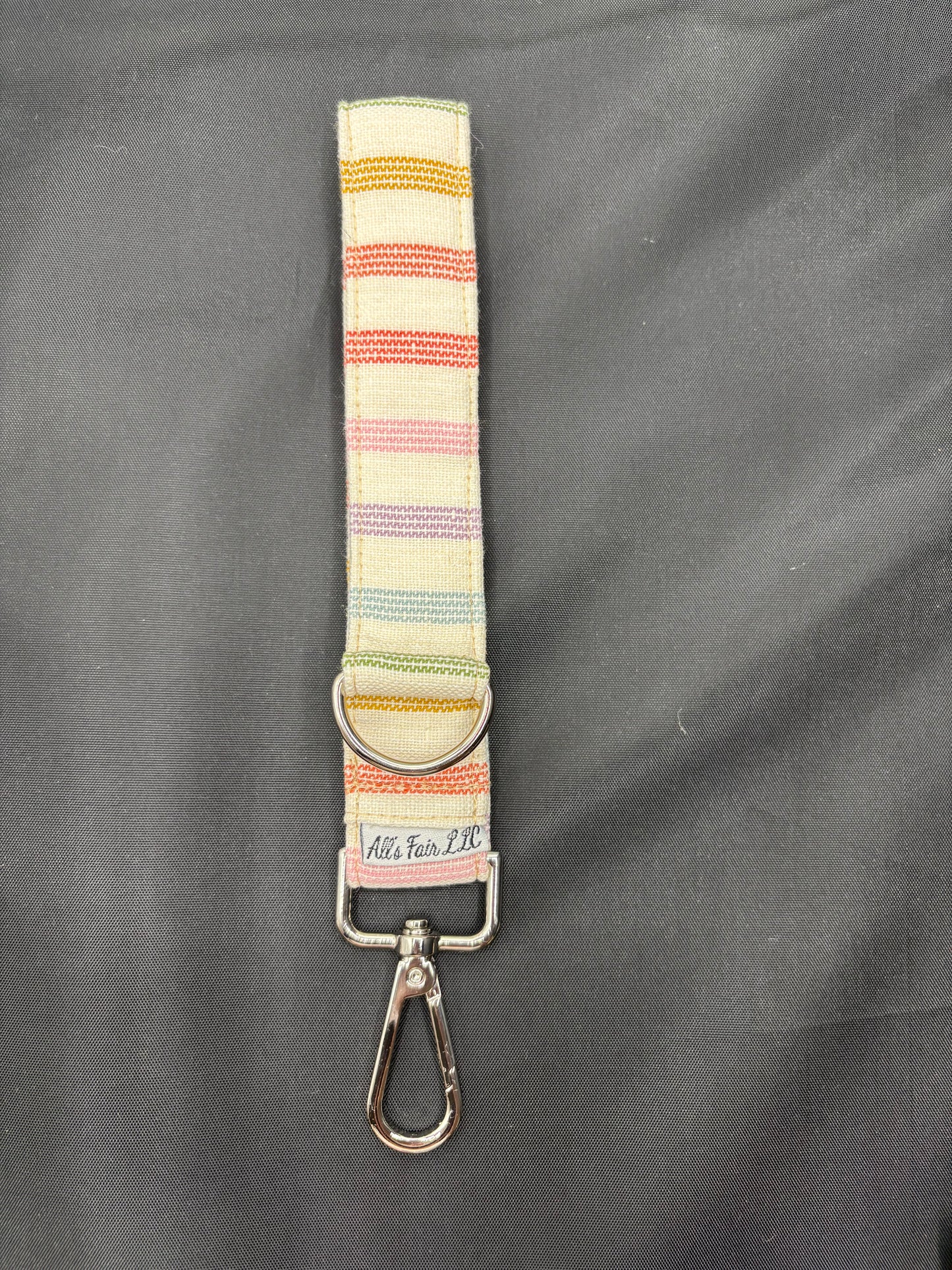 H&P Twin Loop keychain