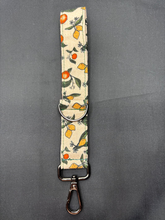 H&P Twin Loop keychain