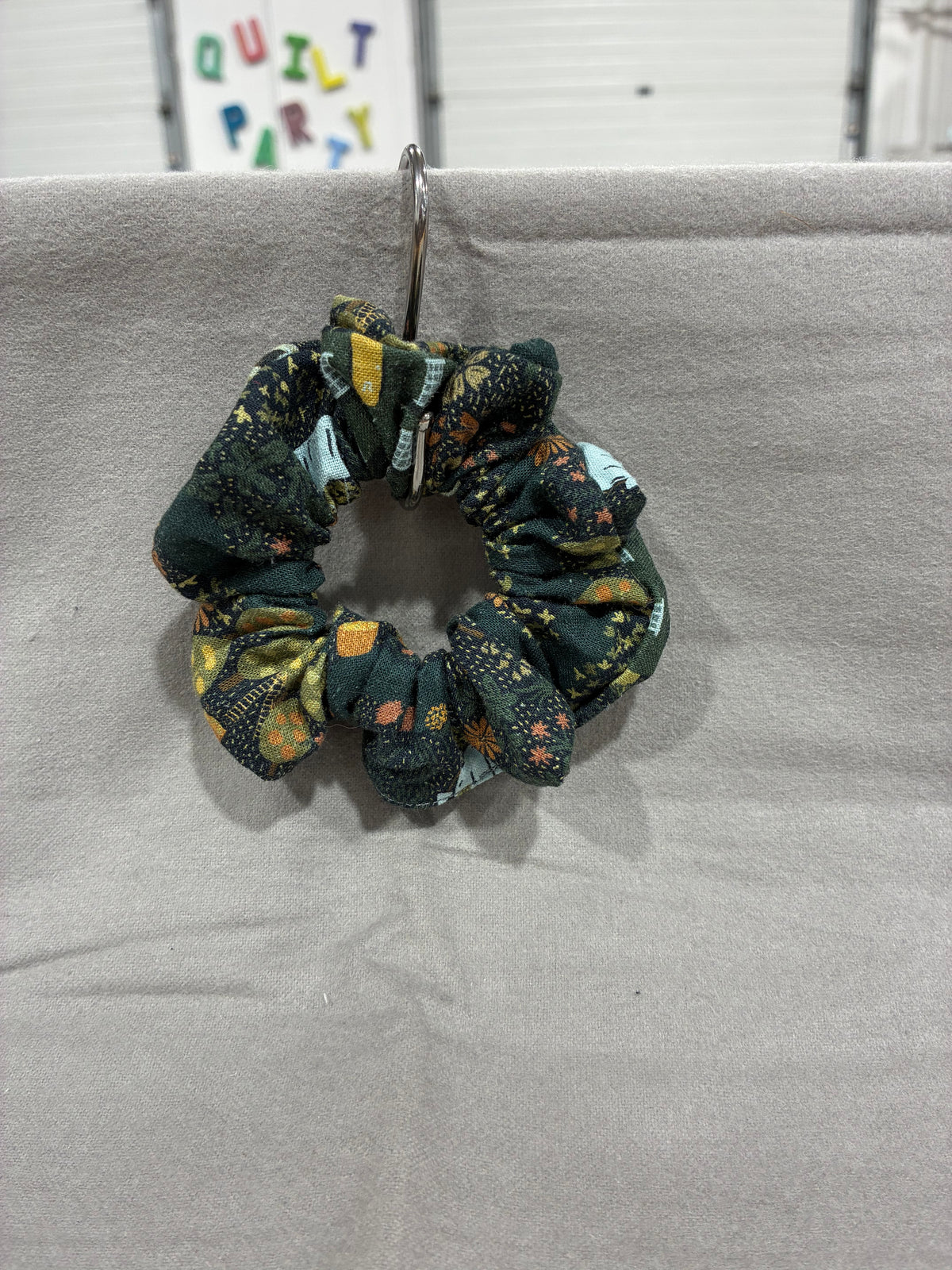 H&P Medium Fabric Scrunchies